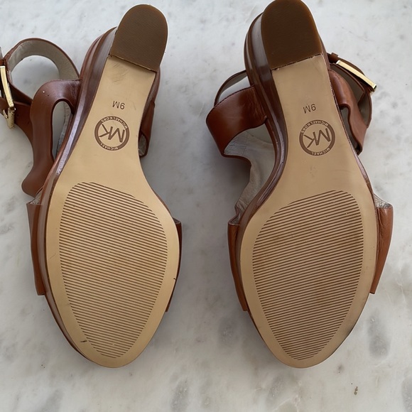 MICHAEL Michael Kors Brown Leather Josephine Wedge Sandals Size 9 - Picture 7 of 7